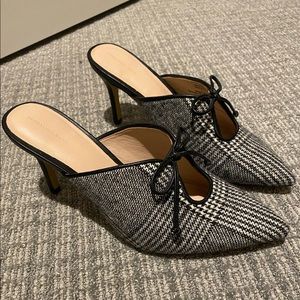 Fashionable fall heels!